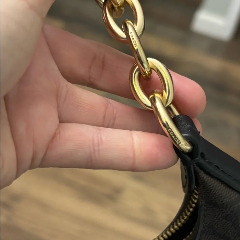*Coach Payton Signature Canvas hobo bag CE620